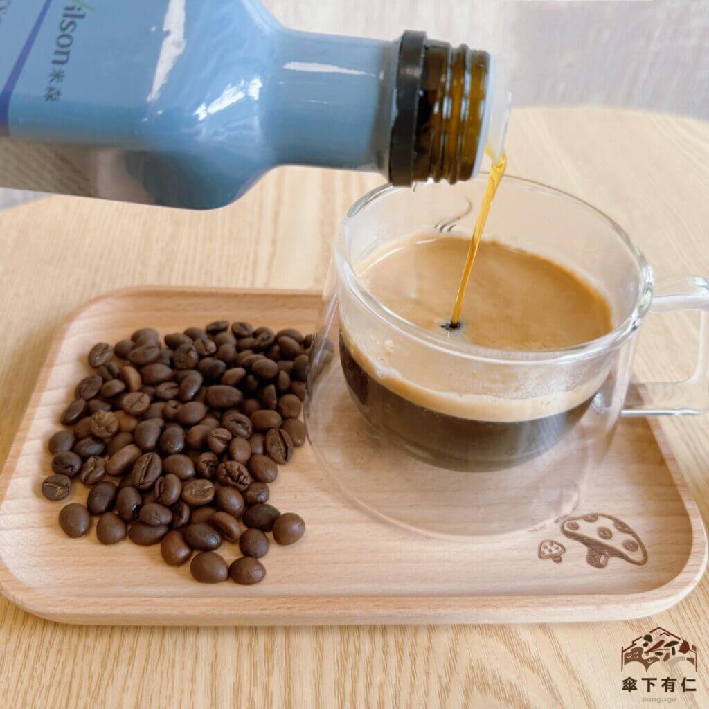 黑咖啡 亞麻籽油